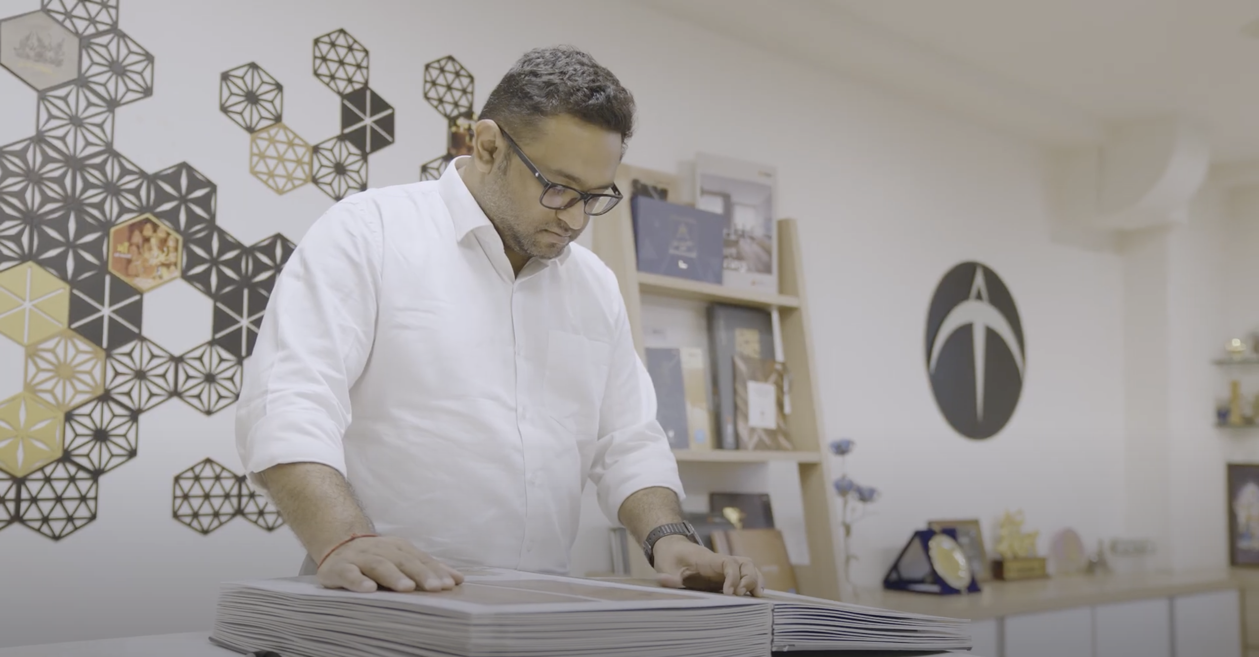 Rushil Thakkar from Rushil Décor. Customer Success Story with Westernacher Consulting.