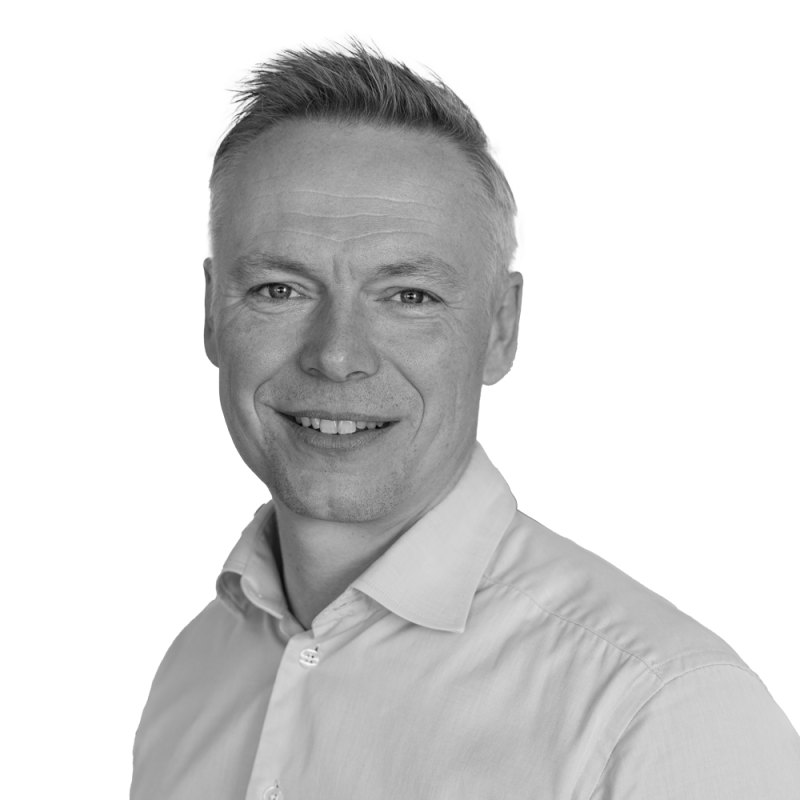 Black and white profile image of Brian Halkjær